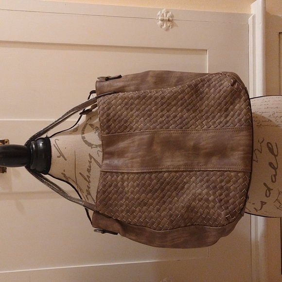unknown Handbags - NWT tan washed look , woven design shoulder bag